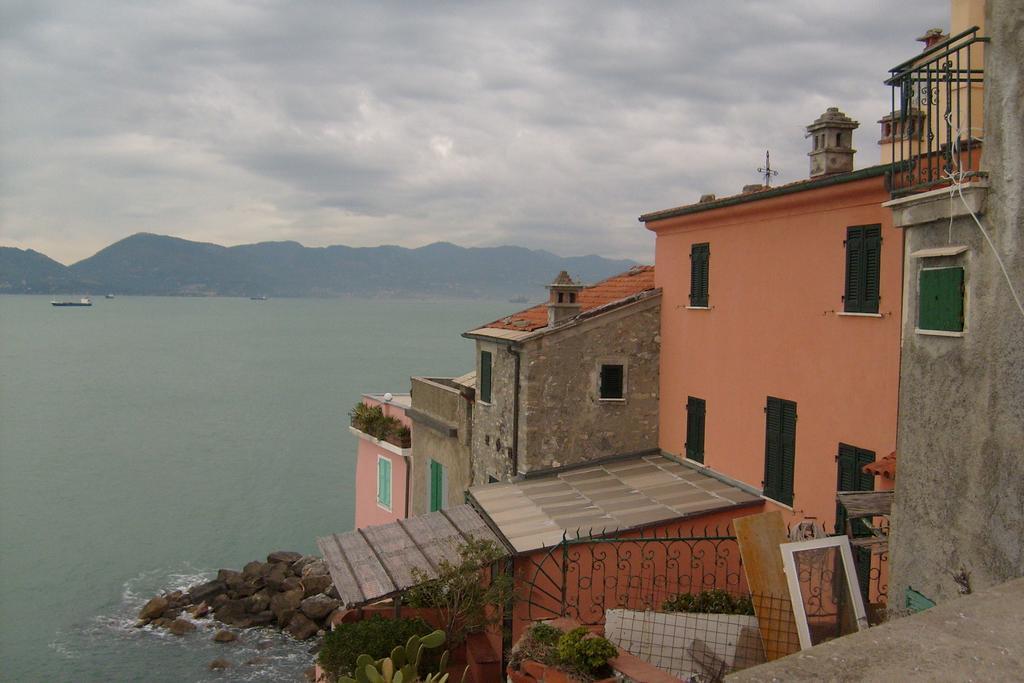 Il Casale Del Giglio Bed & Breakfast Santo Stefano di Magra Ngoại thất bức ảnh